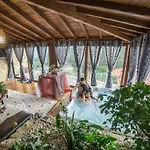 Casa Favo De Mel - Jacuzzi & Piscina - Refugio Na Montanha *