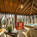 Tatil parkı Casa Favo De Mel - Jacuzzi & Piscina - Refugio Na Montanha *
