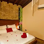 Casa Favo De Mel - Jacuzzi & Piscina - Refugio Na Montanha