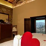 Casa Favo De Mel - Jacuzzi & Piscina - Refugio Na Montanha *