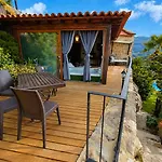Tatil parkı Casa Favo De Mel - Jacuzzi & Piscina - Refugio Na Montanha