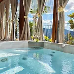 Tatil parkı Casa Favo De Mel - Jacuzzi & Piscina - Refugio Na Montanha