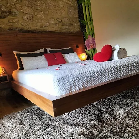 Casa Favo De Mel - Jacuzzi Privado & Lareira - Piscina * Arcos de Valdevez