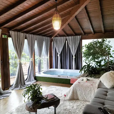 Ferienpark Casa Favo De Mel - Jacuzzi Privado & Lareira - Piscina