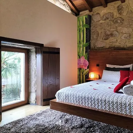 Casa Favo De Mel - Jacuzzi Privado & Lareira - Piscina Ferienpark Arcos de Valdevez