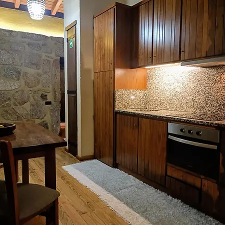 Casa Favo De Mel - Jacuzzi & Piscina - Refugio Na Montanha Village de vacances