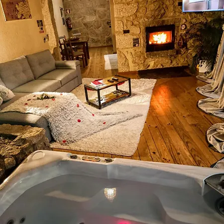 Ferienpark Casa Favo De Mel - Jacuzzi Privado & Lareira - Piscina