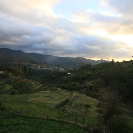 Casa Favo De Mel - Lareira&jacuzzi Privado - Piscina * Arcos de Valdevez