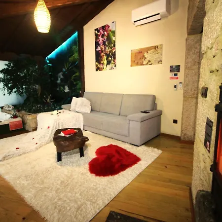 Ferienpark Casa Favo De Mel - Jacuzzi Privado & Lareira - Piscina