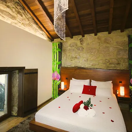 Casa Favo De Mel - Jacuzzi & Piscina - Refugio Na Montanha Village de vacances