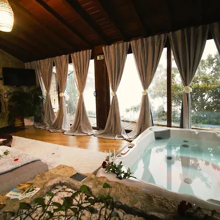 Casa Favo De Mel - Jacuzzi Privado & Lareira - Piscina Ferienpark *