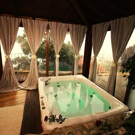 Casa Favo De Mel - Jacuzzi Privado & Lareira - Piscina * Arcos de Valdevez