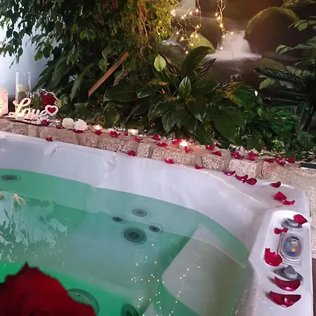 Casa Favo De Mel - Jacuzzi Privado & Lareira - Piscina Ferienpark Arcos de Valdevez