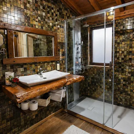 Casa Favo De Mel - Jacuzzi & Piscina - Refugio Na Montanha Village de vacances Arcos de Valdevez