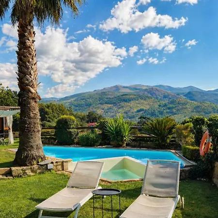 Casa Favo De Mel - Jacuzzi & Piscina - Refugio Na Montanha *