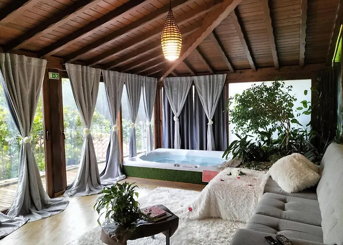 Parco vacanze Casa Favo De Mel - Lareira&jacuzzi Privado - Piscina