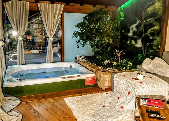 Parco vacanze Casa Favo De Mel - Lareira&jacuzzi Privado - Piscina Arcos de Valdevez