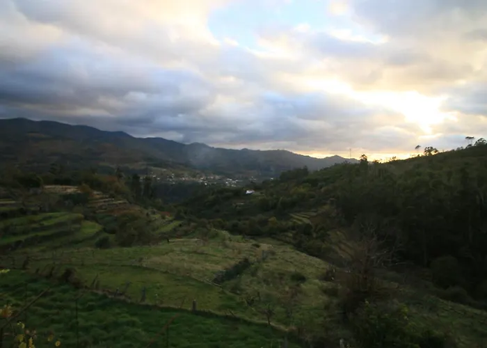 Casa Favo De Mel - Lareira&jacuzzi Privado - Piscina * Arcos de Valdevez