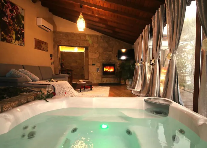 Casa Favo De Mel - Lareira&jacuzzi Privado - Piscina Parco vacanze Arcos de Valdevez