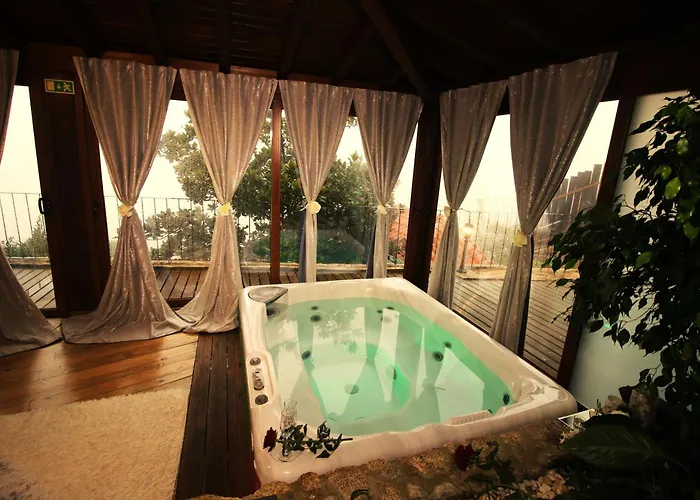 Casa Favo De Mel - Lareira&jacuzzi Privado - Piscina * Arcos de Valdevez